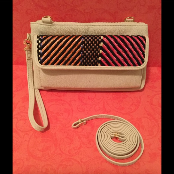 Handbags - Women’s Convertible RFID Wristlet/Wallet/Crossbody Bag